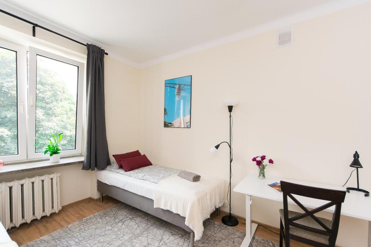 3-Bedroom Flat In City Center P4You Pl Cracóvia Exterior foto